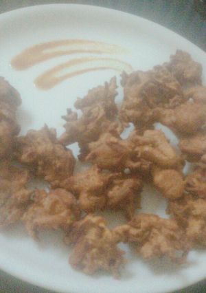 A picture of Onion pakoda.