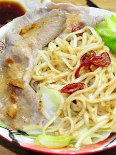 【愛在家裡麵x好勁道】蒜辣胡麻醬拌麵 的食譜成品照片