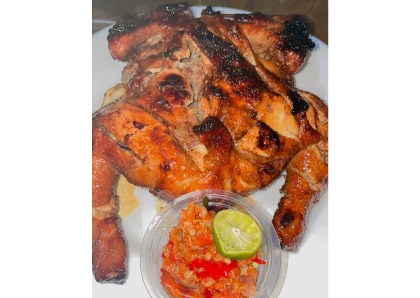 Ayam Bakar dan Sambal Terasi