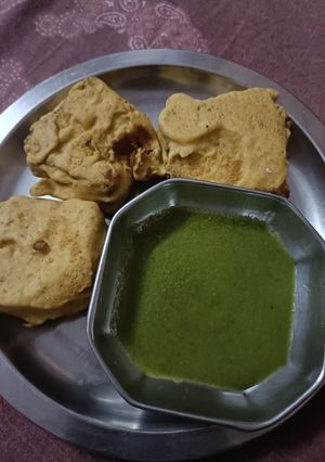 ब्रेड पकौड़े (bread pakode recipe in Hindi) रेसिपी मुख्य फोटो