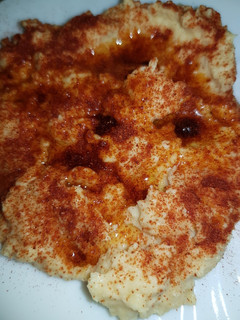 Una foto de Hummus de garbanzos