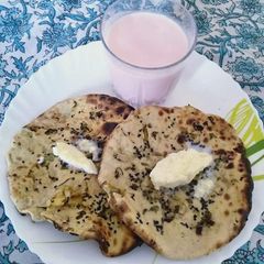 A picture of Tandoori Allu pyaz paratha.