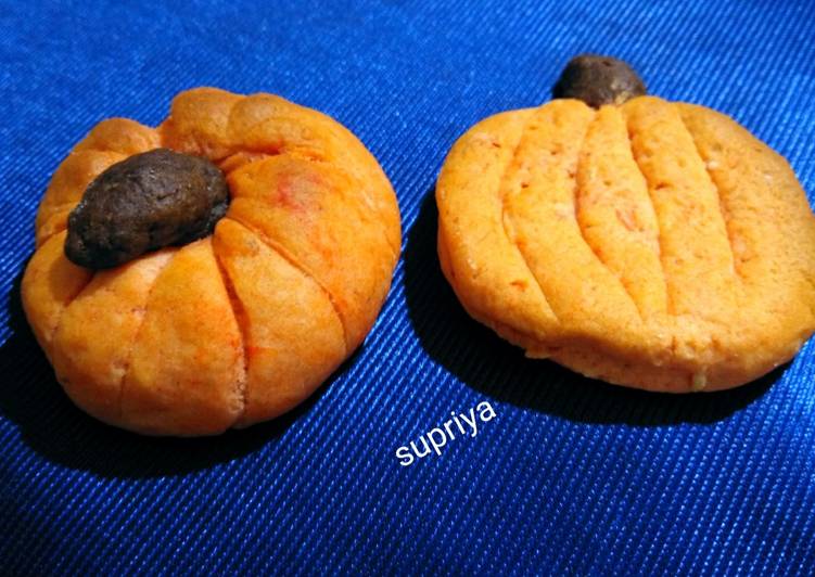 Eggless Pumpkin shape Cashew cookies