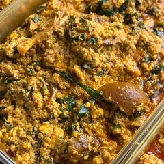A picture of Egusi soup.