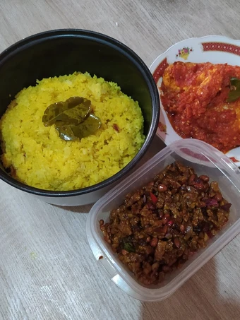 Cara Simple Membuat Resep  Nasi kuning rice cooker harum praktis yang Lezat Sekali, Bikin Ketagihan