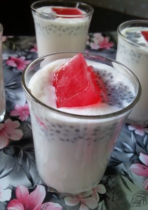 A picture of Milkshake with Rose syrup Ice Cubes#MykidsfavouriteDishContest.
