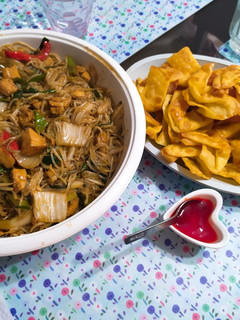 Una foto de Tallarín saltado chifa #12