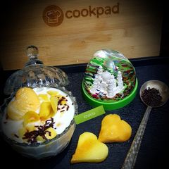 A picture of MangoYogurt.