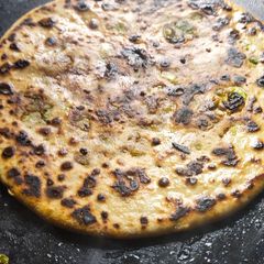 A picture of Matar paratha.