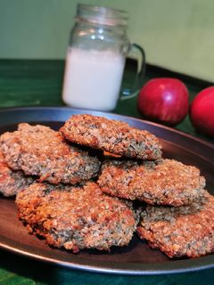 Una foto de Galletas de avena y miel (sin azúcar, sin harina y sin grasa)
