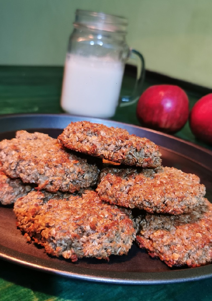 Una foto de Galletas de avena y miel (sin azúcar, sin harina y sin grasa)