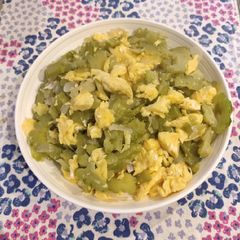 A picture of Ampalaya con Eggs.