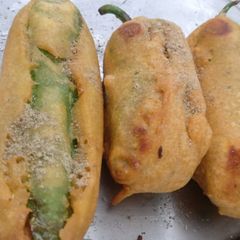 A picture of Mirchi Vada.