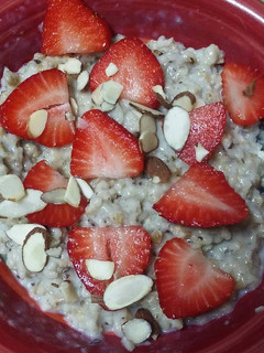A picture of Maple and Brown Sugar Steel Cut Oats (Big Batch).