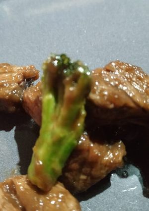 Una foto de Teriyaki de res