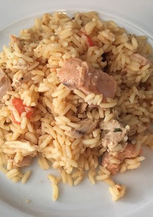 Una foto de Arroz con Salmón y tuna