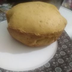 A picture of Giant sponge cake.