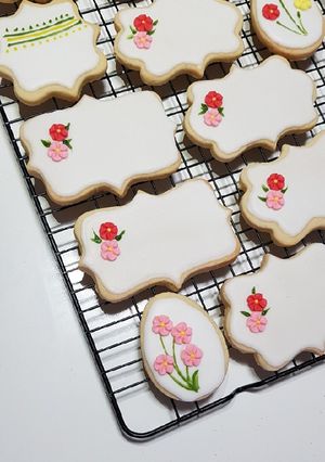 A picture of Basic Royal Icing (No extra Flavour).