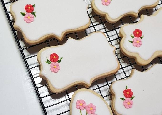 Basic Royal Icing (No extra Flavour)