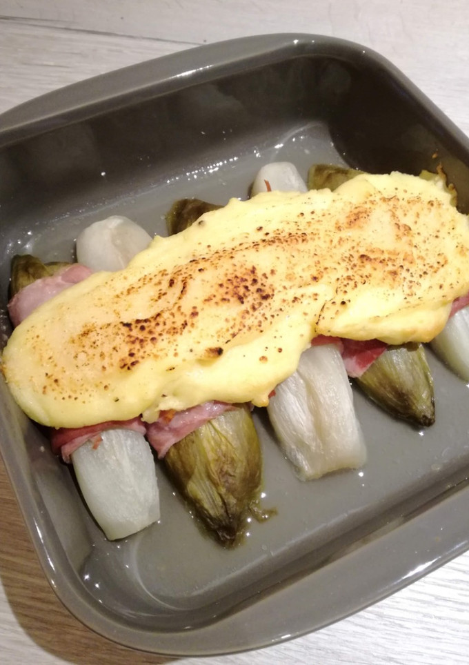 Una foto de Unas endibias gratinadas