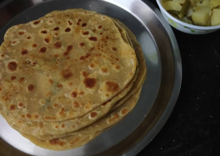 How to Make Super Quick Homemade Aachari aloo paratha