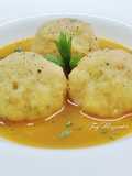 Canederli di scampi e gamberi in bisque