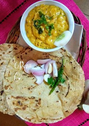 जवार की भाकरी(Jowar ko bhakri recipe in Hindi) रेसिपी मुख्य फोटो