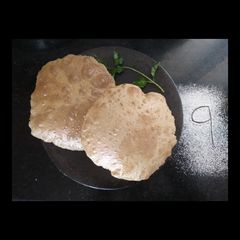 A picture of Whole wheat Puri.