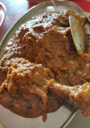 A picture of Butter chicken.