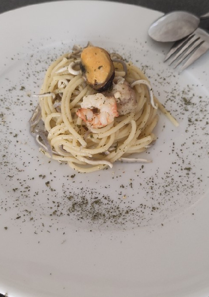 Una foto de Spaghetti alla marinara 👌