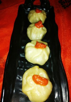मिक्स वेज मोमोज (Mix veg momos recipe in Hindi) रेसिपी मुख्य फोटो