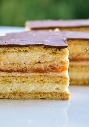 Mézes grízes krémes recept fotója