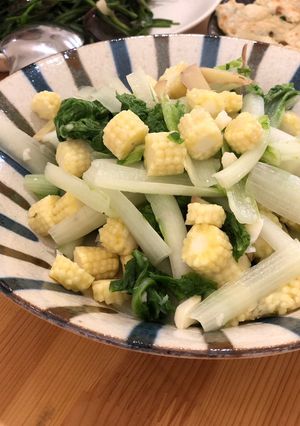 蒜炒小白菜玉米筍 的食譜成品照片