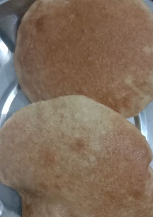 A picture of Poori.