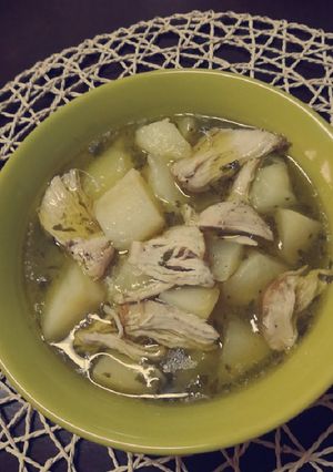 صورة لوصفة يخنة بطاطا مع دجاج