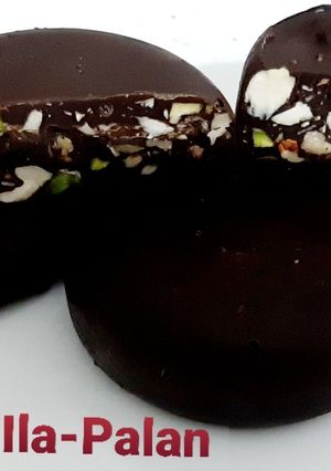A picture of Roasted Dryfruits Chocolates.