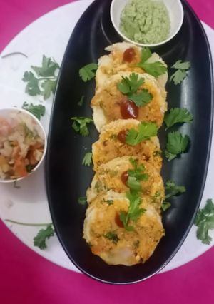 A picture of Crispy paneer coins.