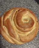 Rosca de levadura tipo pan dulce poco amasado