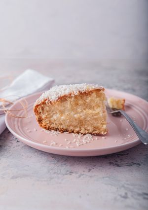 A picture of Brazilian Coconut Cake 🇧🇷.