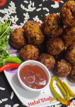 मुरमुरे पकौड़े (murmure pakode recipe in Hindi) रेसिपी मुख्य फोटो