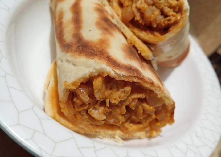 Recipe of Quick Spicy chicken wrap