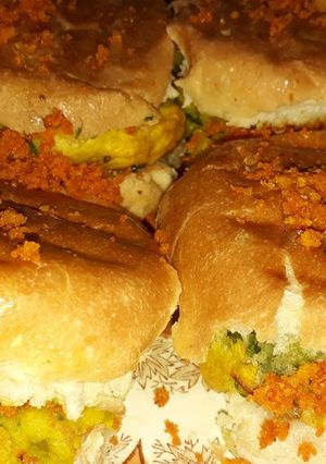 A picture of Vada pav.