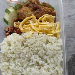 Nasi lemak pandan রেসিপির প্রধান ছবি