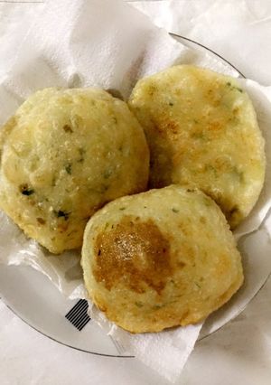 Aloo puri রেসিপির প্রধান ছবি