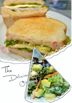 รูปของ Breakfast Sandwich & Avocado Salad