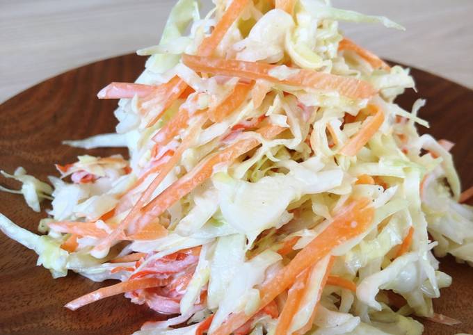 Coleslaw salad