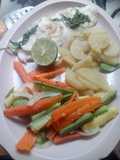 Filete de pescado al cilantro con verduras