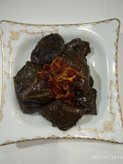 عکسی از دستور دلمه برگ مو