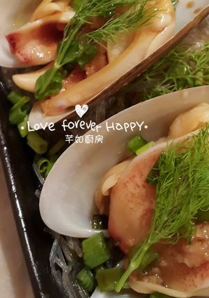 蒔蘿蒜蓉蒸象拔蚌仔 的食譜成品照片