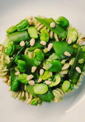 Foto di Pasta alle fave "a tutto tondo"